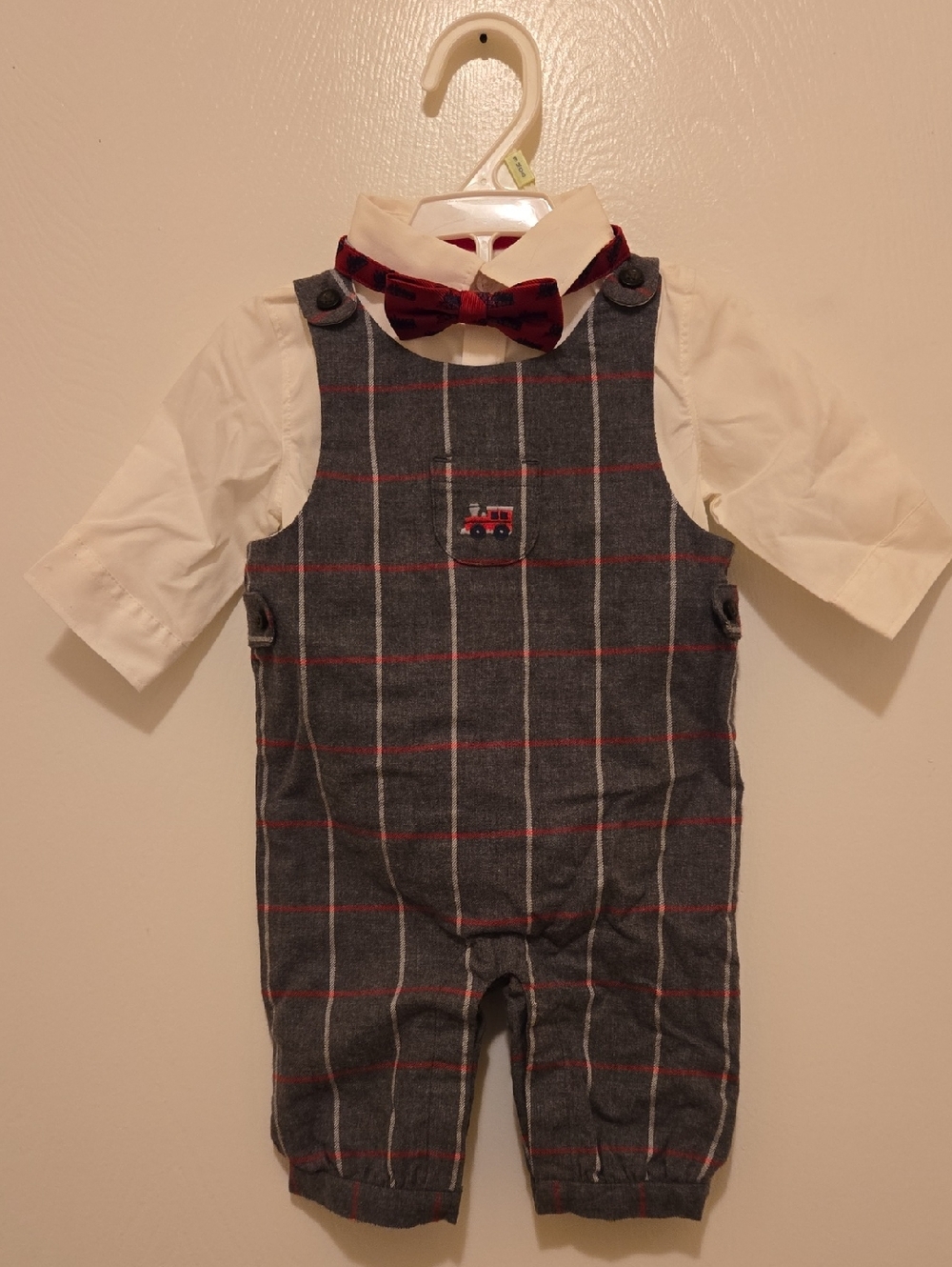 Baby Boys Gray Plaid Romper with Red Bow Tie, NWT.
